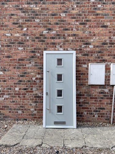 525 upvc pvc - £525, composite